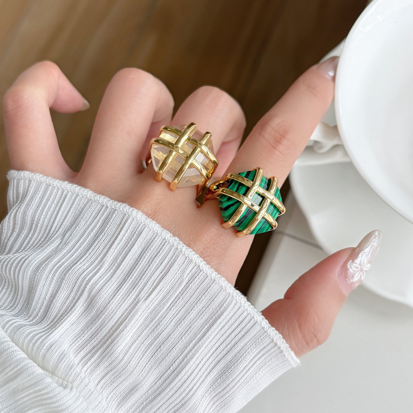 Vintage Fashion Rings - Vintage gouden gevlochten grid edelsteen open