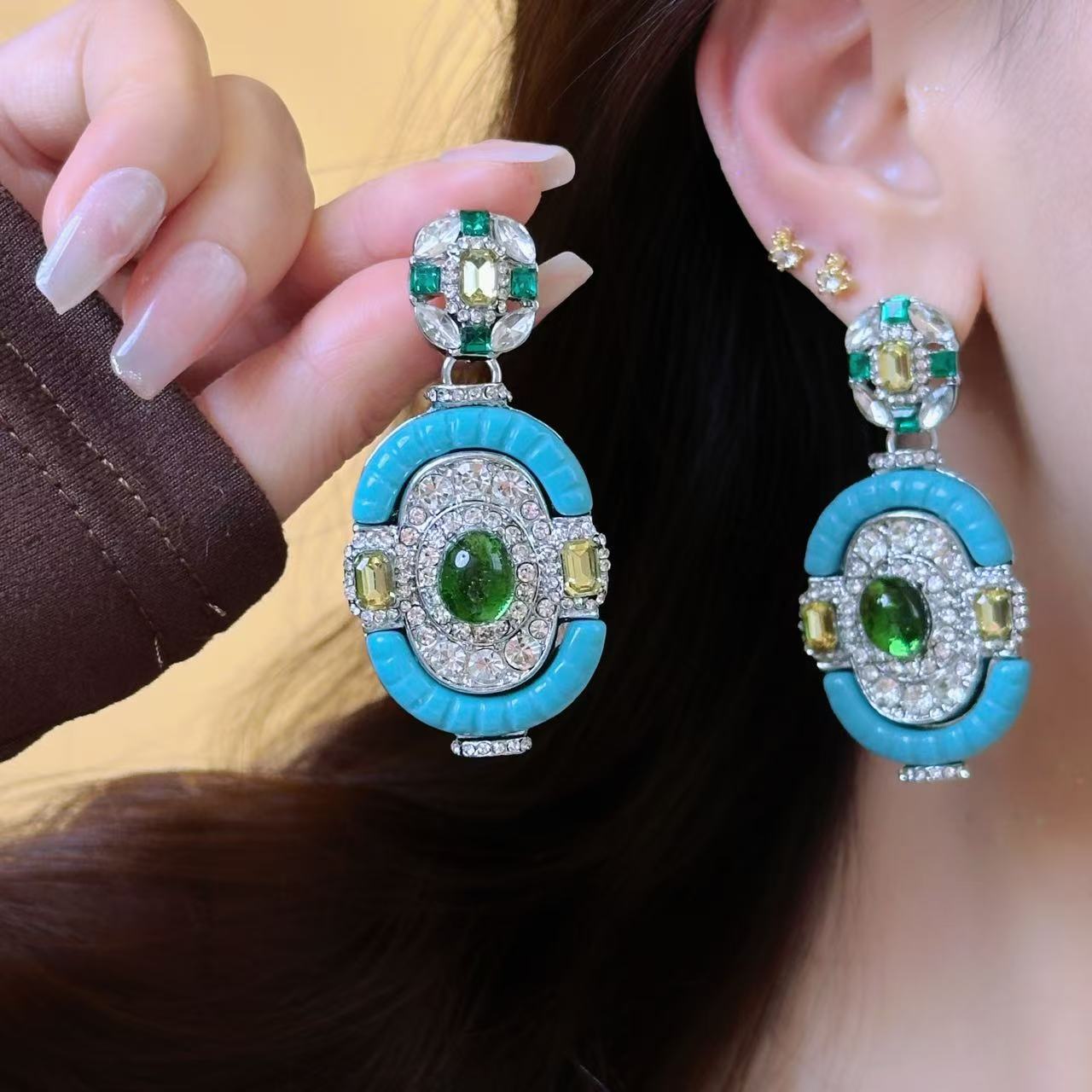 Vintage turquoise smaragd zilv - Vintage Fashion Eras recensie en prijs