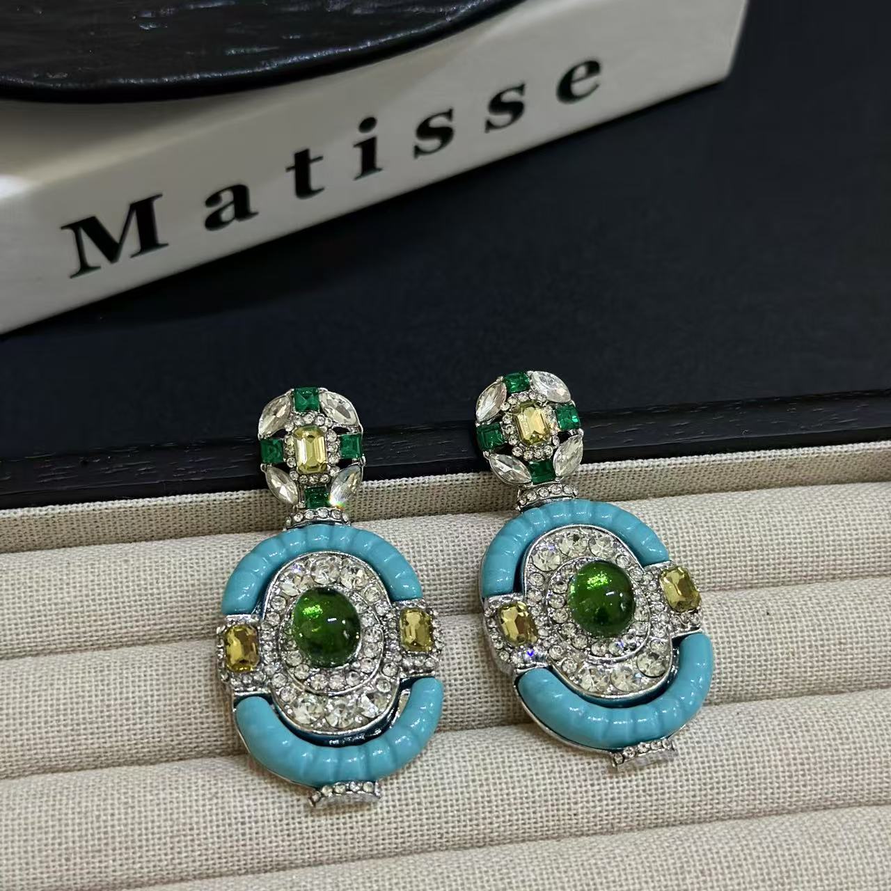 Vintage turquoise smaragd zilv - Vintage Fashion Eras recensie en prijs