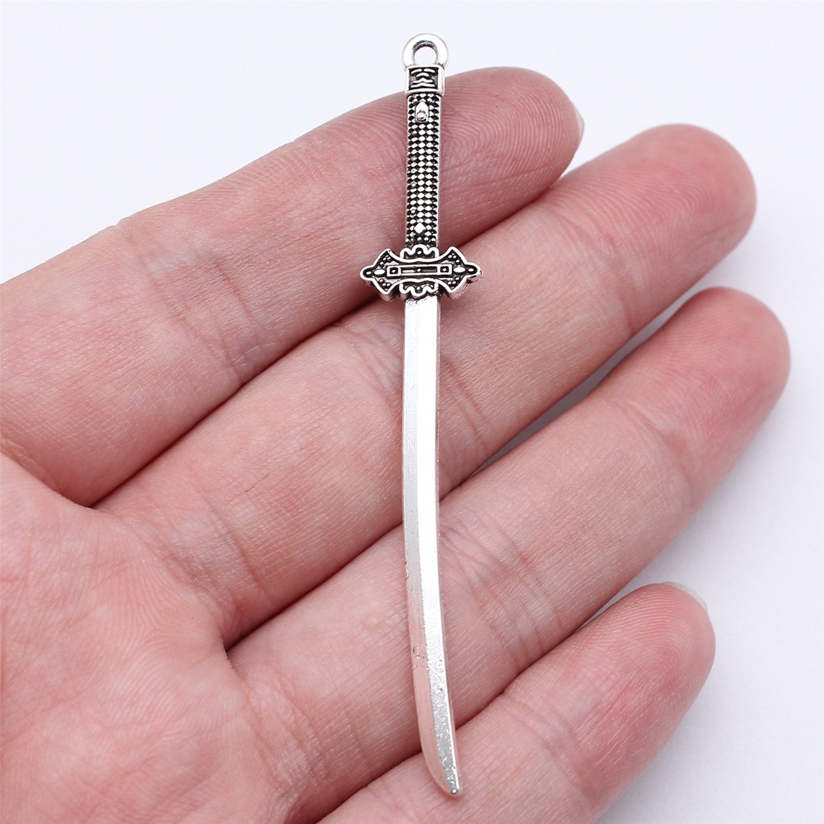 Charmante hanger van legering, - Vintage Fashion Jewelry Necklaces recensie en prijs