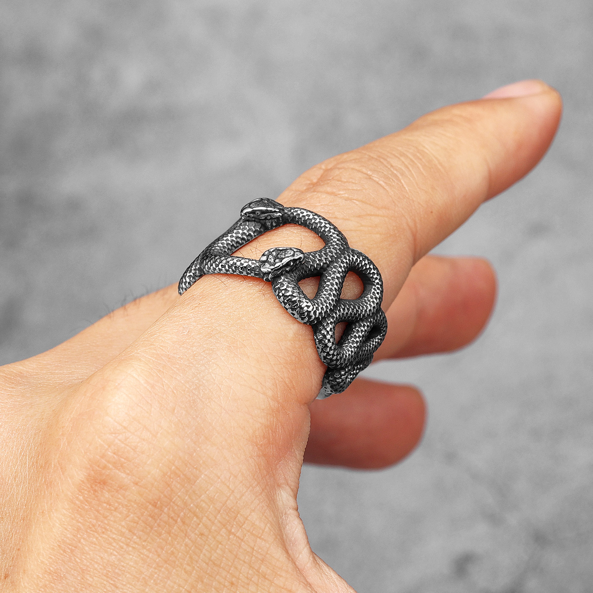 Dubbele Slang Dier Mannen Ring - Vintage Fashion Stuff recensie en prijs